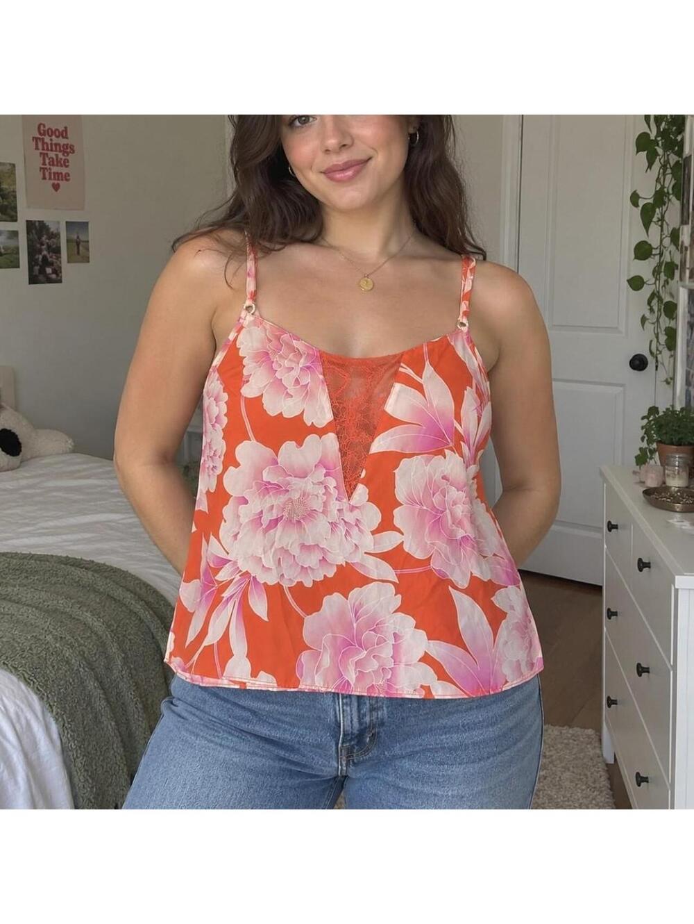 Sofia Vergara Intimates Red Pink Floral Cami Size Large